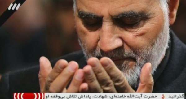 Defiant Iranians mourn 'martyr' Soleimani